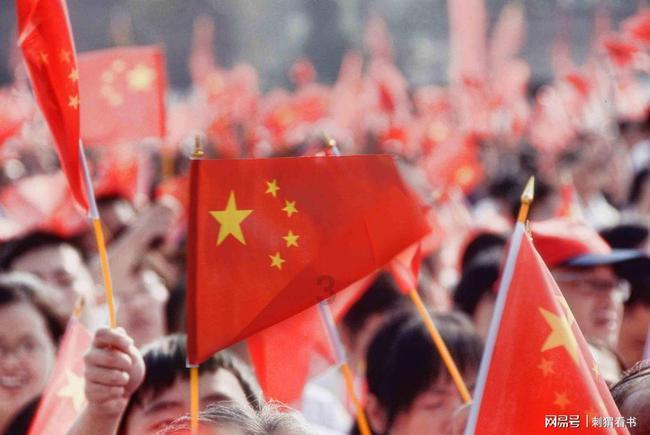 僵尸吃怪物